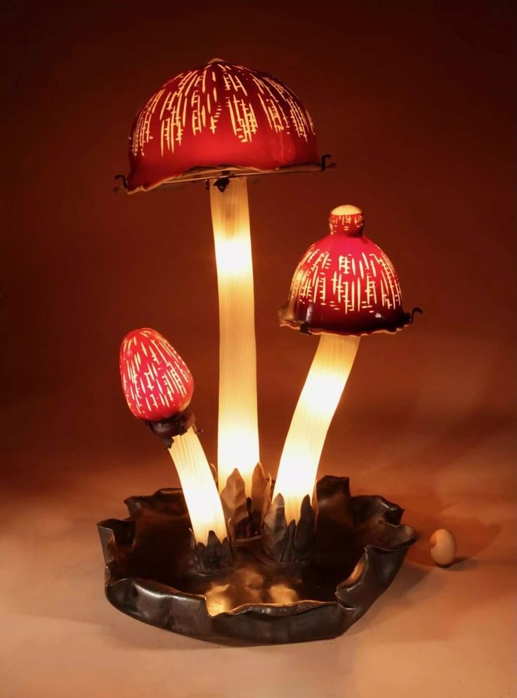 mushroom lamp