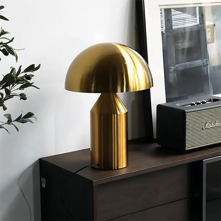 mushroom lamp