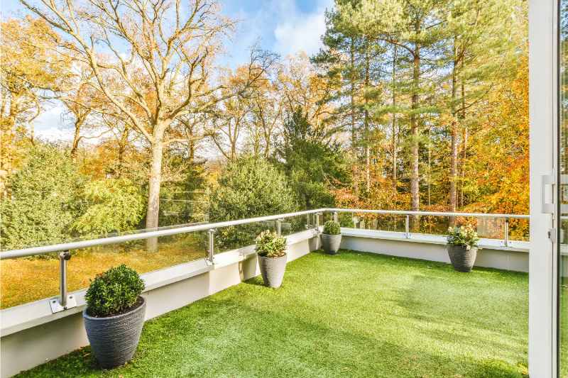 how to clean artificial grass