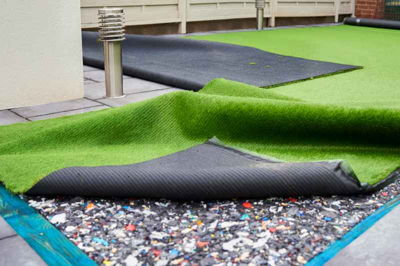 how to clean artificial grass