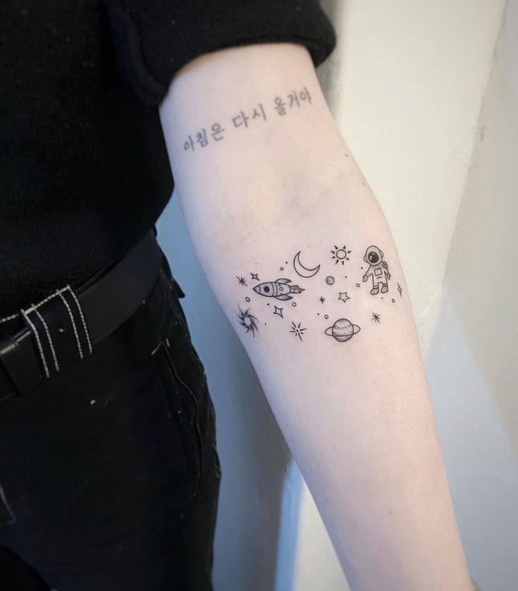 hand tattoos for men